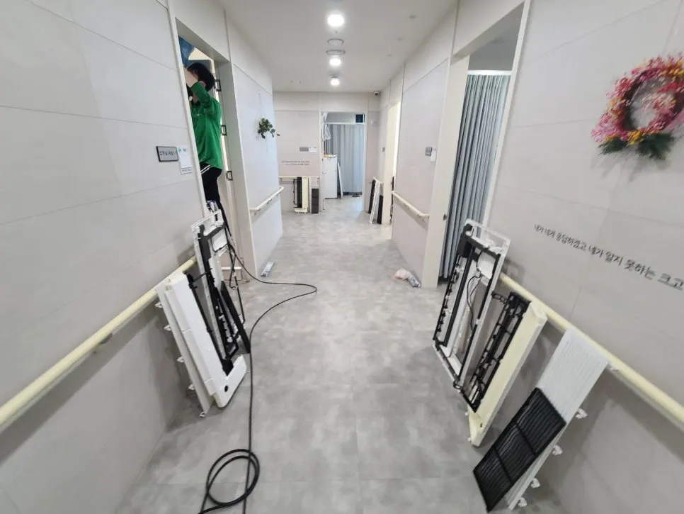 병원 에어컨 분해 청소 이렇게 진행합니다 (새숨병원) 사진 4