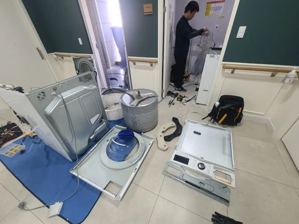 평택 세탁기 청소 위에 건조기 있어도 가능합니다. 사진 8