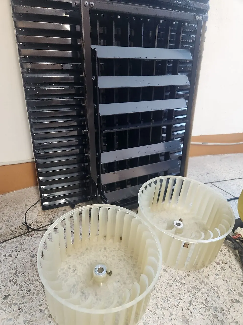 원룸·임대업(에어비앤비) 집에서 부천 세탁기 분해청소 라온케어를 찾아주셨어요. 사진 5
