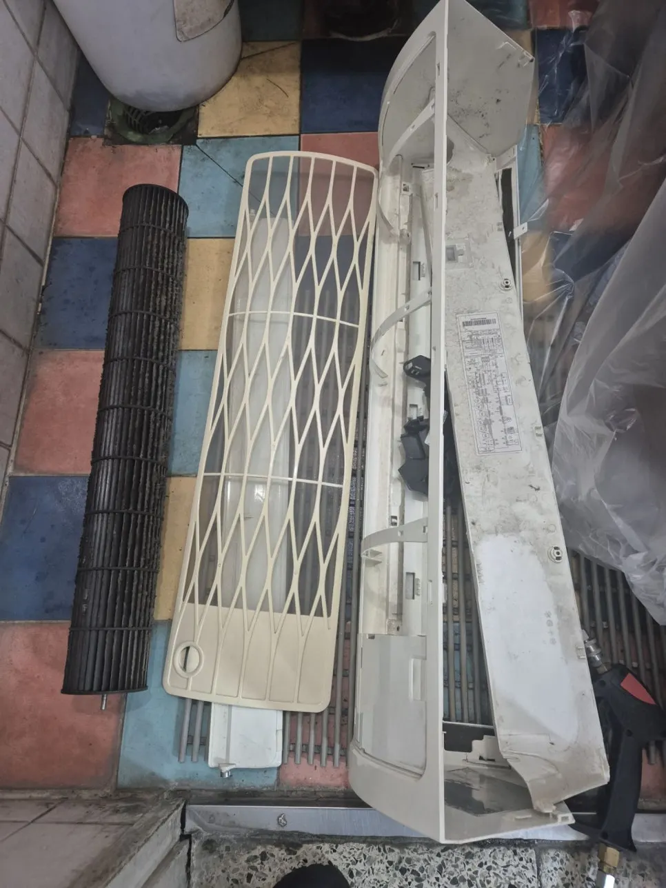 🌬️ 🏡 `인천 에어컨 분해청소 라온케어`가 제안하는 에어컨 분해청소: '시원함' 그 이상의 '깨끗함'을 위해